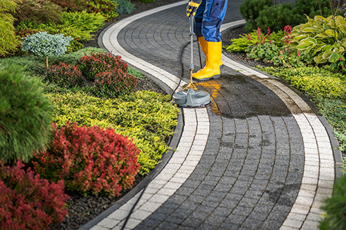 Bayville Power Washing Helps Homes Look Better
